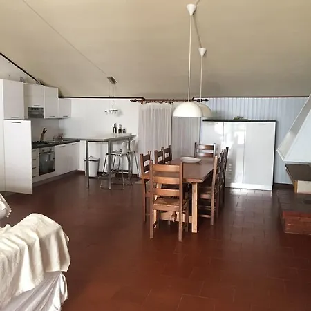 Gospodarstwo agroturystyczne Agriturismo Fiorenire Castignano