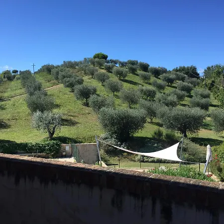 Agriturismo Fiorenire * Castignano